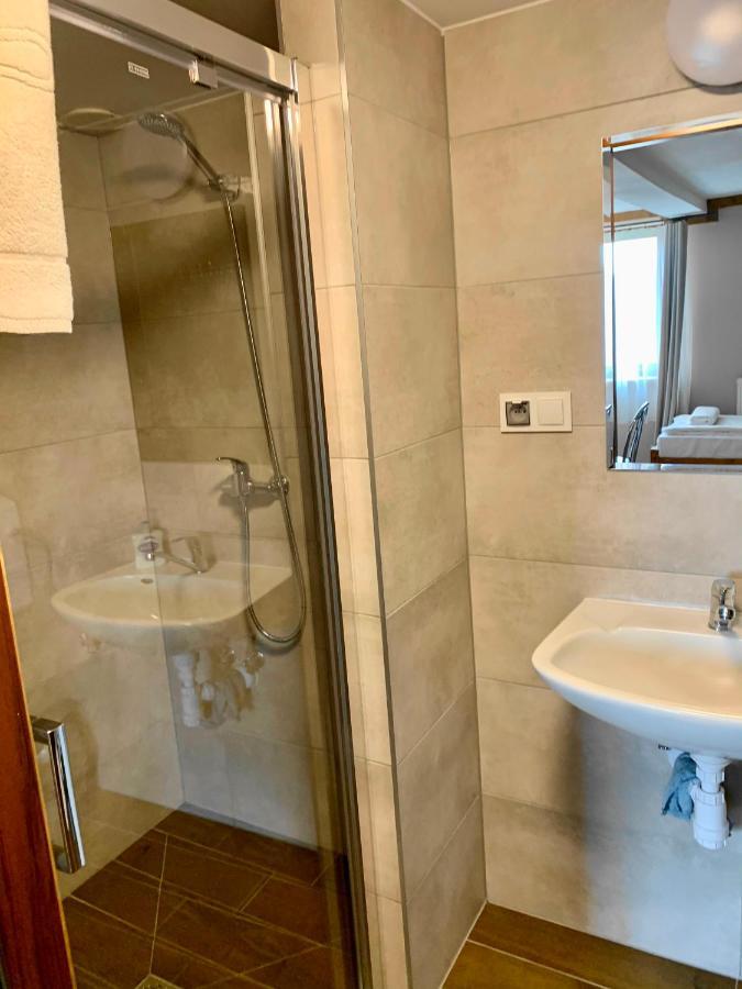 Bed and Breakfast Osrodek Wypoczynkowy U Bartka Czerwienne Екстер'єр фото